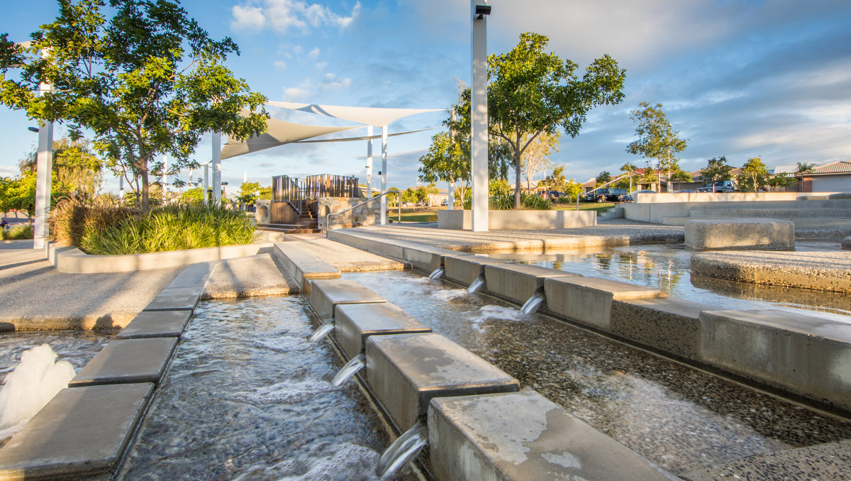 article_darlington-parklands-yarrabilba-water-play.jpg