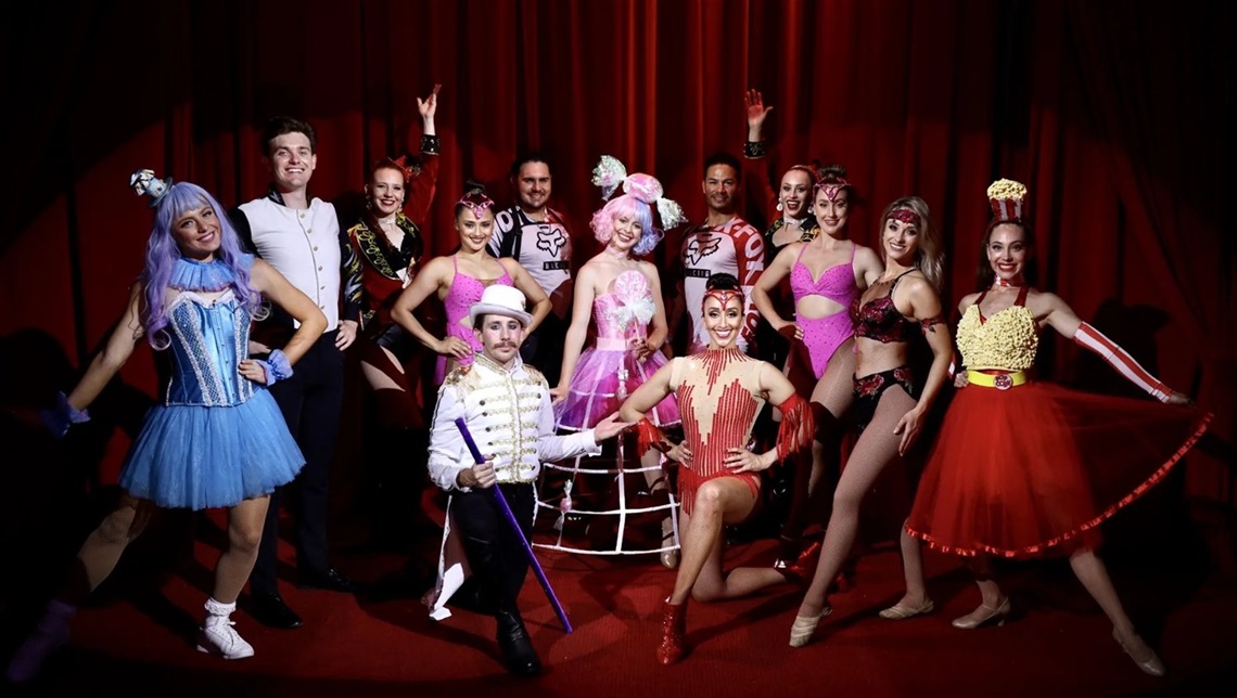 a circus team